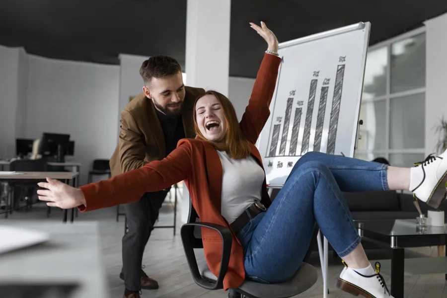 Empreendedores em seu ambiente de trabalho